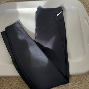 Nike leggings
